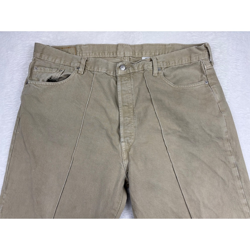 Levis‎ 501 Original Fit Jeans Mens 44x32 Tan Khaki Chino Pants Split Y2K Hem - Picture 3 of 12